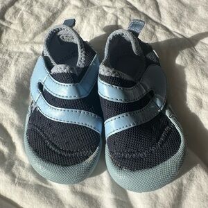OshKosh B'gosh Dark and Light Blue Kids Water Shoes